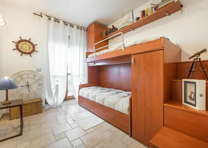 Attico Del Sole 公寓 *