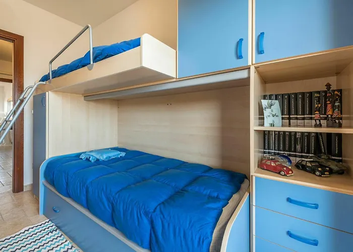 Attico Del Sole 公寓